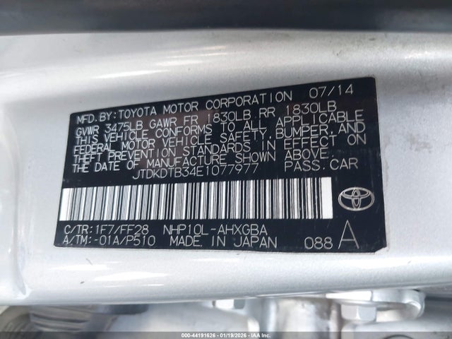 JTDKDTB34E1077977 Toyota Prius C Three