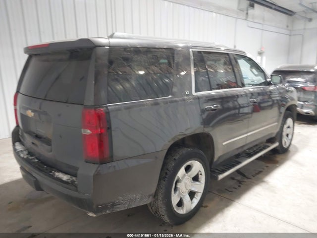 1GNSKBKC1JR214828 Chevrolet Tahoe Lt