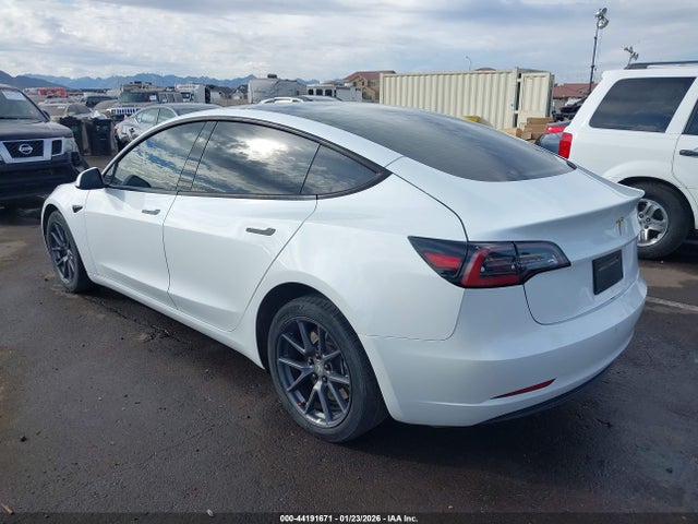 2023 TESLA MODEL 3 5YJ3E1EA4PF417395 Photo 2