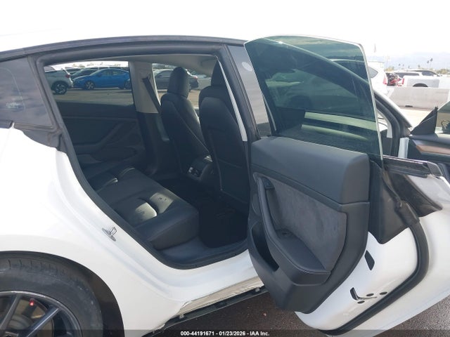 2023 TESLA MODEL 3 5YJ3E1EA4PF417395 Photo 7