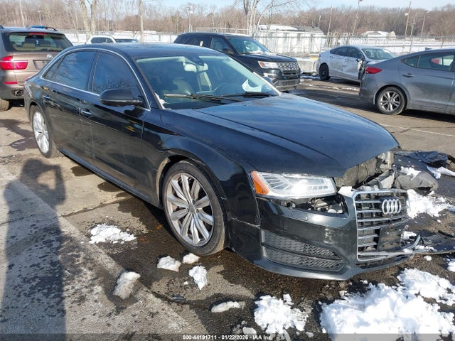 2017 AUDI A8 L WAU44AFDXHN012643 Photo 0