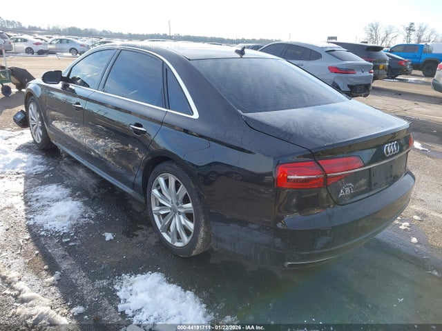 2017 AUDI A8 L WAU44AFDXHN012643 Photo 2