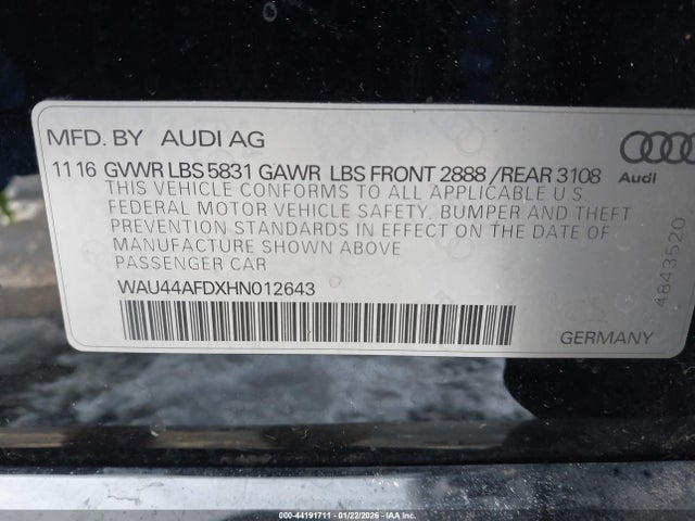 2017 AUDI A8 L WAU44AFDXHN012643 Photo 8