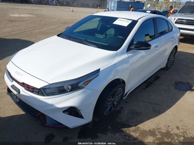 3KPF54AD8PE536913 KIA Forte Gt-line