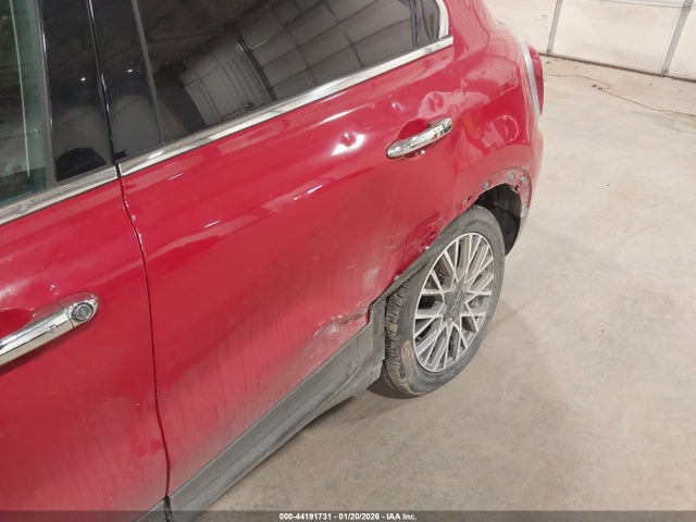 2017 FIAT 500X ZFBCFYDB4HP528295 Photo 5