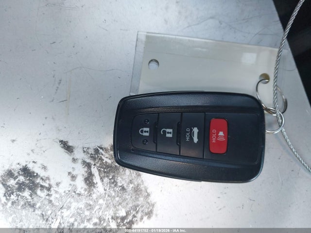 4T1S31AK7RU625759 Toyota Camry Hybrid Se