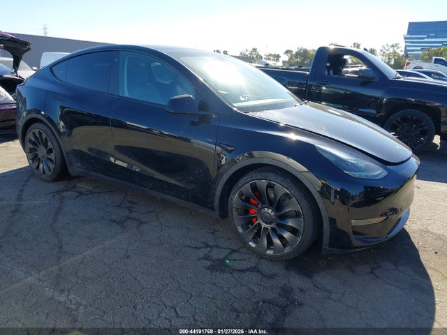 2022 TESLA MODEL Y 7SAYGDEF0NF553939 Photo 0