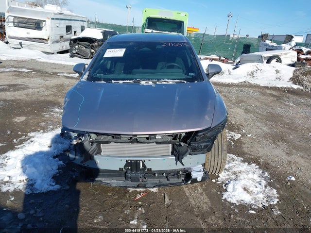3GN7DMRR1SS241659 Chevrolet Equinox Ev Lt 1