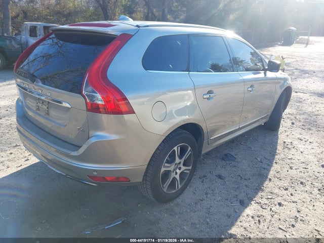 2015 VOLVO XC60 YV449MDK4F2729512 Photo 3