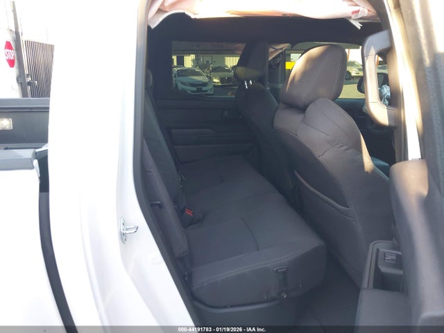 3TMKB5FN6SM043650 Toyota Tacoma Sr5