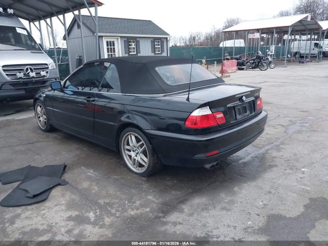 2006 BMW 330CI WBABW53456PL53740 Photo 2