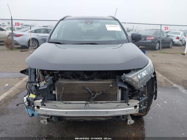Toyota RAV4 LE 2020 2T3F1RFV4LC087465 Image 13