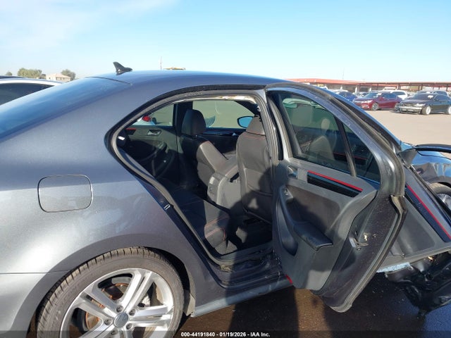 3VW4T7AJ9HM341122 Volkswagen JETTA GLI