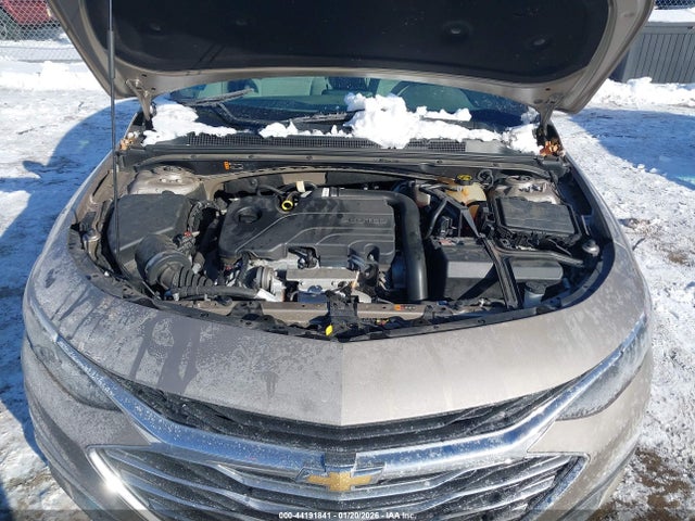 1G1ZD5ST3NF125734 Chevrolet Malibu Fwd Lt
