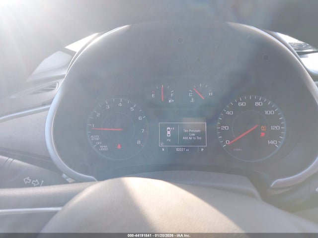 1G1ZD5ST3NF125734 Chevrolet Malibu Fwd Lt