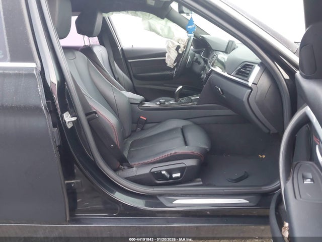 WBA8D9G58HNU59110 BMW 330i Xdrive