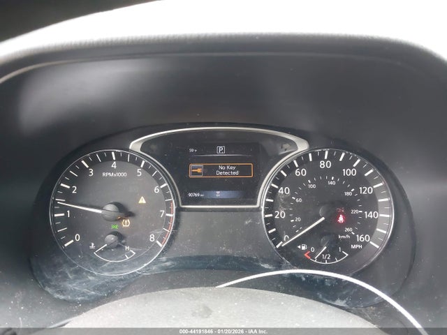 44191846 :رقم المزاد ، 5N1DR2MN5KC653784 vin ، 2019 Nissan Pathfinder S مزاد بيع