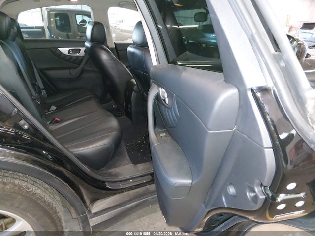 2016 INFINITI QX70 JN8CS1MW1GM400541 Photo 7