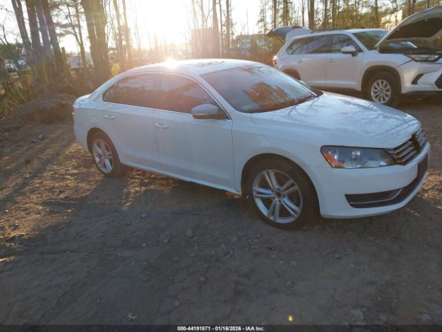 2014 VOLKSWAGEN PASSAT 1VWBT7A37EC098786 Photo 0
