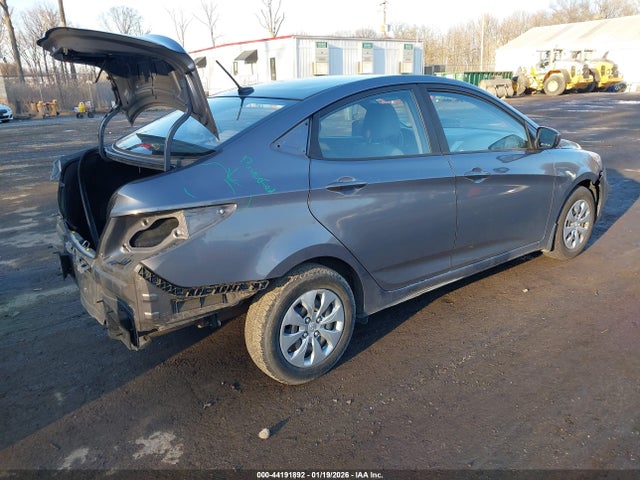 44191892 :رقم المزاد ، KMHCT4AE5HU266877 vin ، 2017 Hyundai Accent Se مزاد بيع