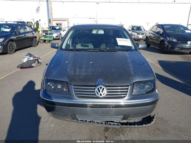 Продажа на аукционе авто 2004 Volkswagen Jetta Gls 2.0l, vin: 3VWSK69M84M022016, номер лота: 44191904