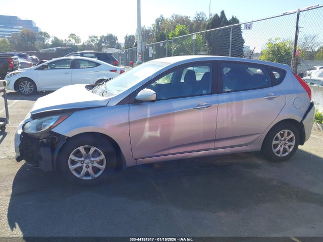 KMHCT5AE4EU176699 Hyundai ACCENT GS