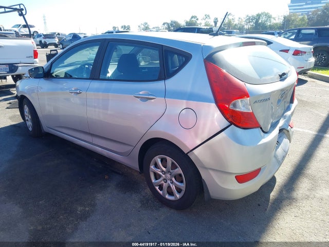 KMHCT5AE4EU176699 Hyundai ACCENT GS