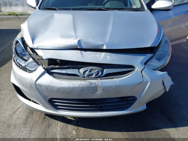 KMHCT5AE4EU176699 Hyundai ACCENT GS