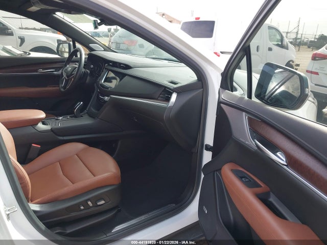 2025 CADILLAC XT5 1GYKNCRS9SZ118962 Photo 4