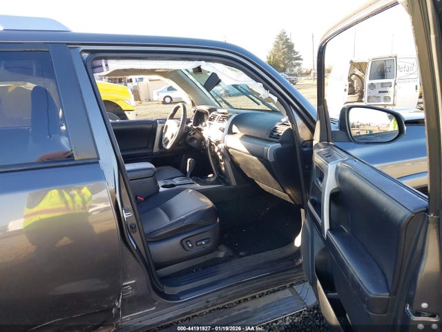 JTEBU5JR2H5422790 Toyota 4runner Sr5 Premium