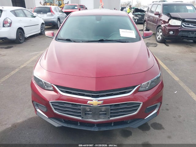 1G1ZD5ST1JF259135 Chevrolet MALIBU LT