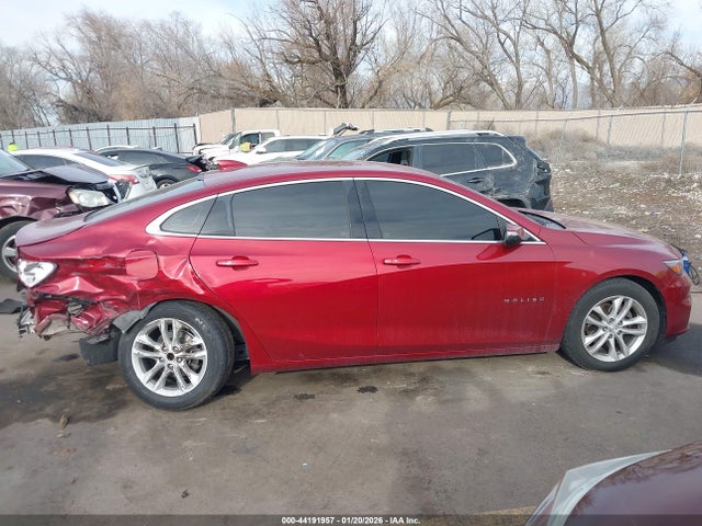 1G1ZD5ST1JF259135 Chevrolet MALIBU LT