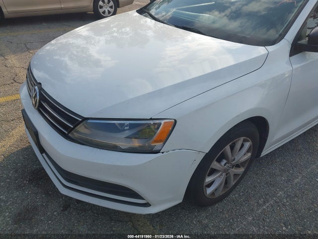3VWD17AJ6FM295333 Volkswagen Jetta 1.8t Se