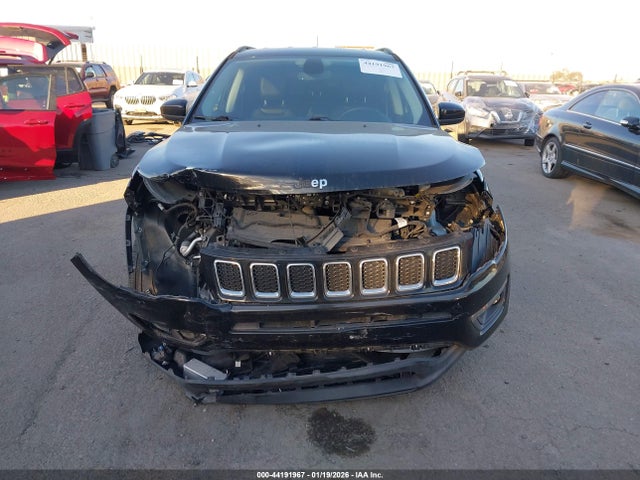 Jeep Compass Latitude Fwd 2019 3C4NJCBB9KT685429 Image 13
