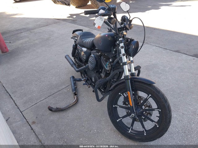 2022 HARLEY-DAVIDSON XL883 1HD4LE217NB414978