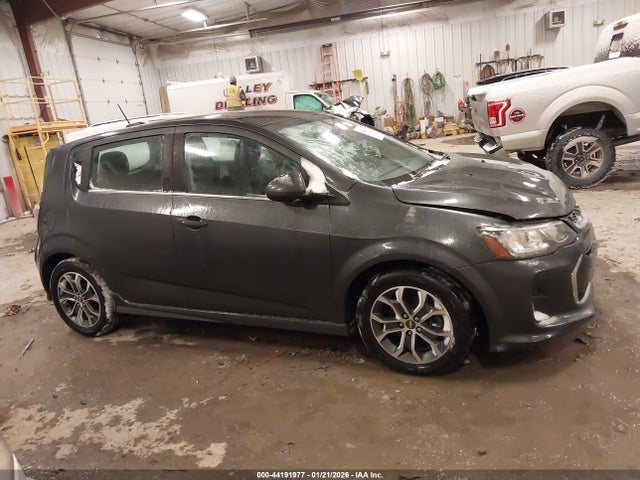 Aukcja sprzedaży 2017 Chevrolet Sonic Lt Auto, vin: 1G1JD6SH8H4138798, numer aukcji: 44191977