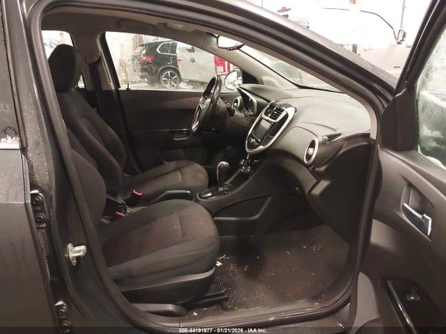Aukcja sprzedaży 2017 Chevrolet Sonic Lt Auto, vin: 1G1JD6SH8H4138798, numer aukcji: 44191977