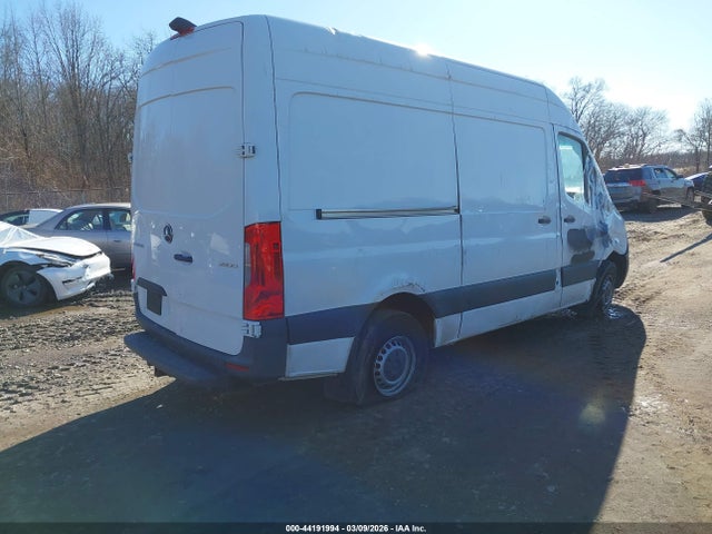 44191994 :رقم المزاد ، W1W4EBHY0LT034424 vin ، 2020 Mercedes-benz Sprinter 2500 Standard Roof V6 مزاد بيع