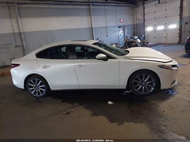 Продаж на аукціоні авто 2024 Mazda Mazda3 2.5 S Preferred, vin: 3MZBPACM8RM400758, номер лоту: 44192013