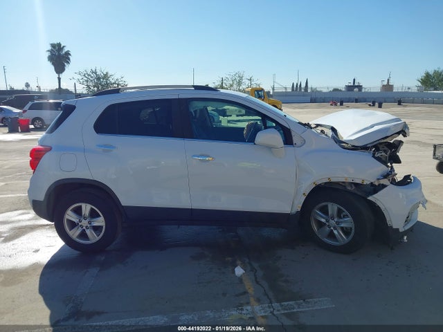 KL7CJLSB7HB235289 Chevrolet Trax Lt