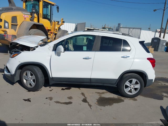 KL7CJLSB7HB235289 Chevrolet Trax Lt