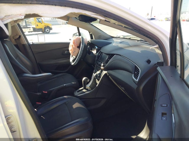 KL7CJLSB7HB235289 Chevrolet Trax Lt