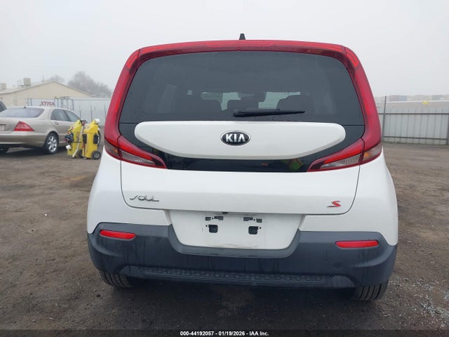 KNDJ23AUXM7762802 KIA SOUL S