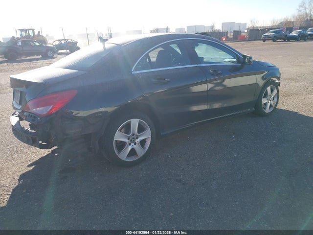 44192064 :رقم المزاد ، WDDSJ4EB1JN586970 vin ، 2018 Mercedes-benz Cla 250 مزاد بيع