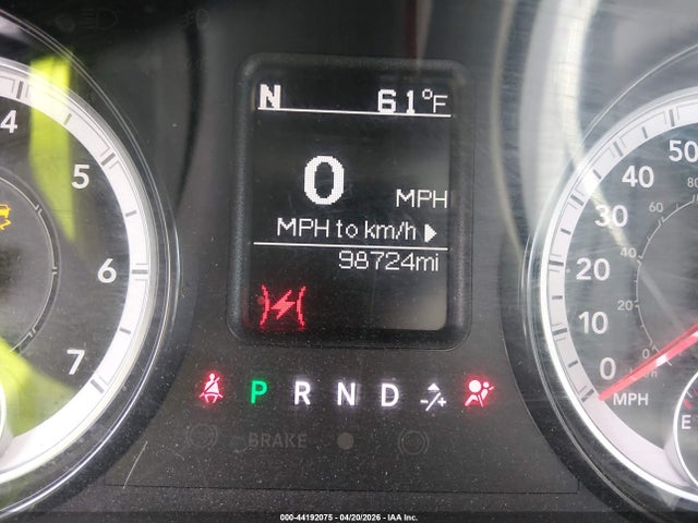 1C6RR7FG1KS678992 RAM 1500 Classic Tradesman 4x4 6&#039;4 Box