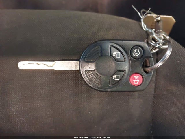 Ford FOCUS SE 2018 1FADP3F23JL212548 Image 11