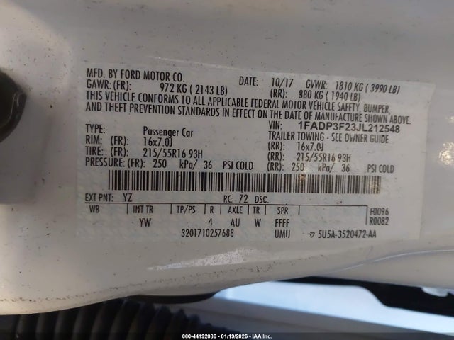 Ford FOCUS SE 2018 1FADP3F23JL212548 Image 9