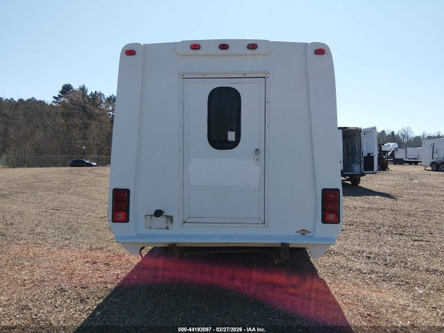 44192097 :رقم المزاد ، 1FDFE4FS9DDA02853 vin ، 2013 Ford E-450 Cutaway مزاد بيع