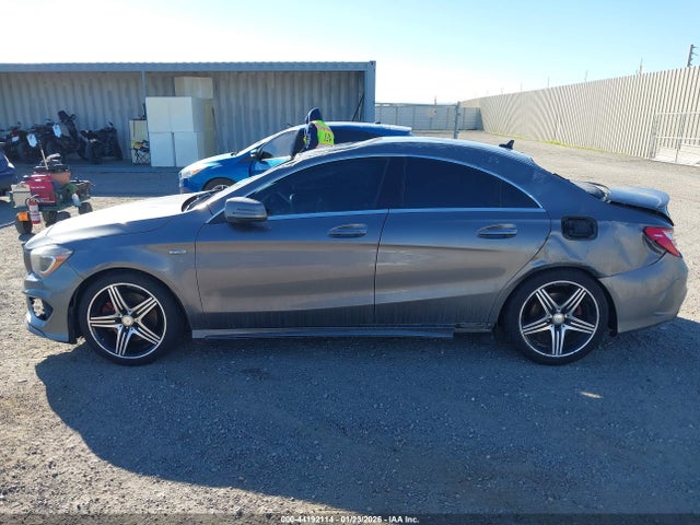 Mercedes-Benz CLA 250 2015 WDDSJ4EB4FN235719 Image 13