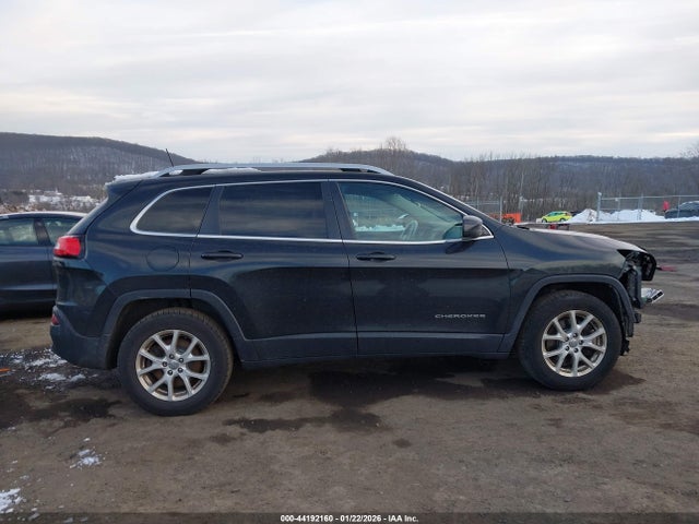 Auction sale of the 2016 Jeep Cherokee Latitude, vin: 1C4PJMCB5GW255914, lot number: 44192160